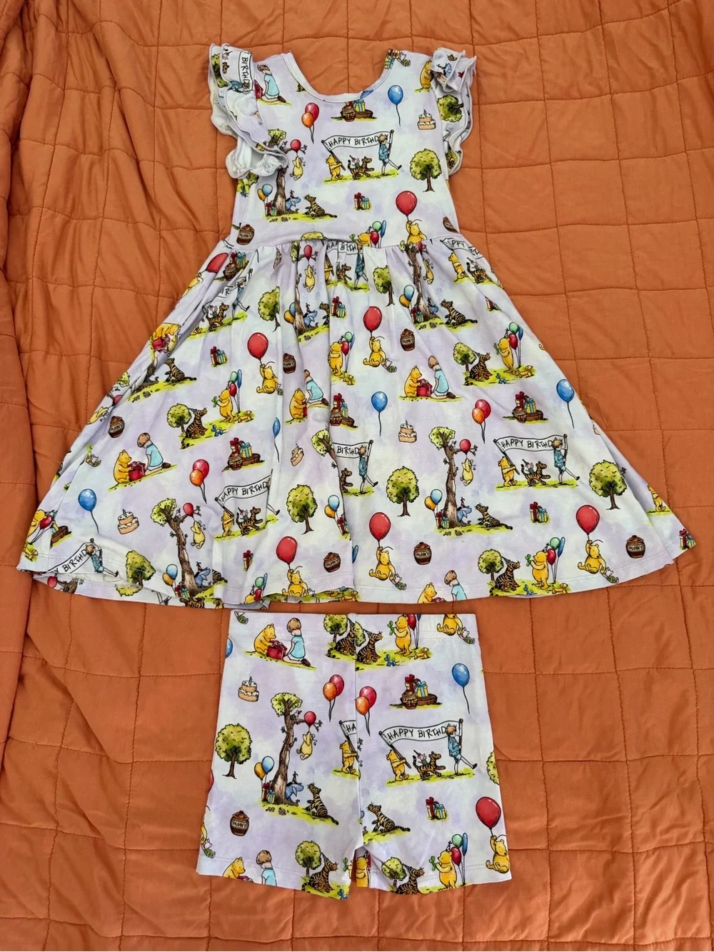 Lama Littles Hundred Acre Birthday Winnie The Pooh Twirl With Shorts 4T PLAY